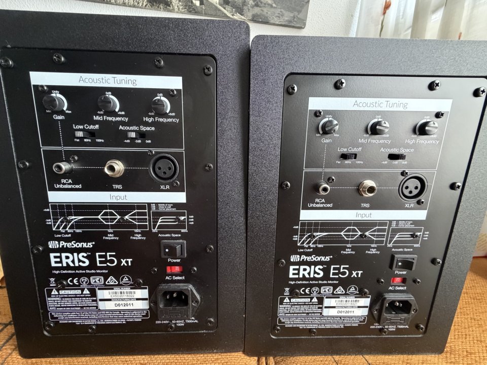 PreSonus Eris E5 XT Monitores Estudio (Pareja) de segunda mano · Foto 2 de 4 · Las Palmas · 150 €