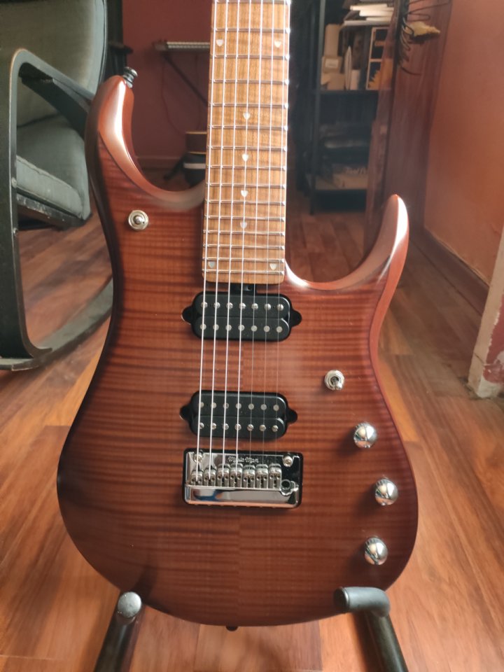 Music Man JP15 / cuerdas de segunda mano · Foto 6 de 10 · Barcelona · 3100 €