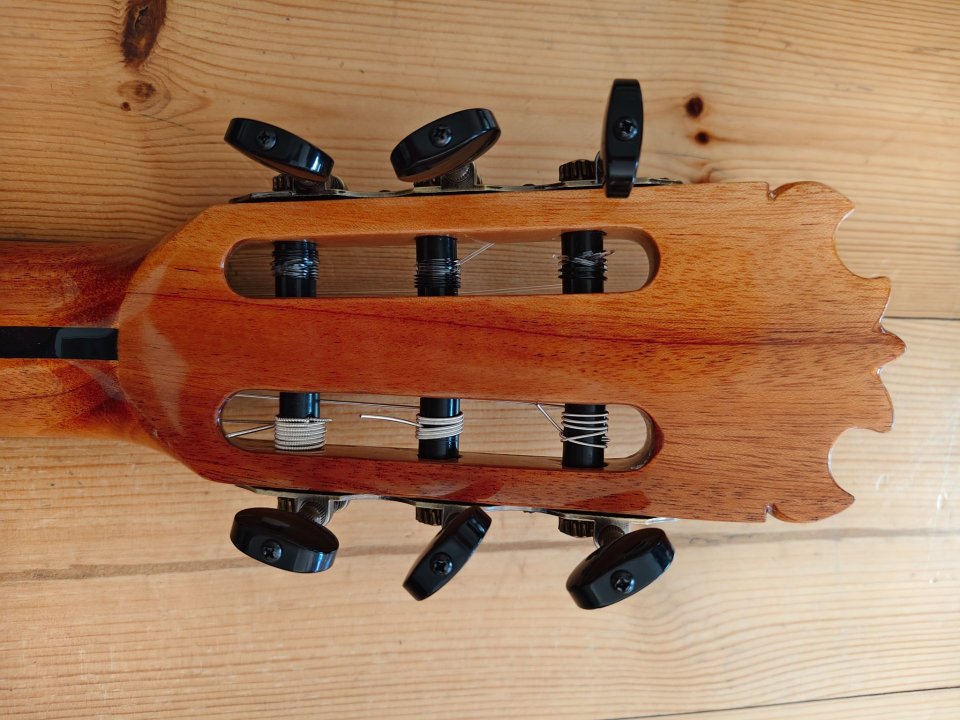 Guitarra Francisco Bros Mod. B80 Especial de segunda mano · Foto 8 de 10 · Alicante · 900 €