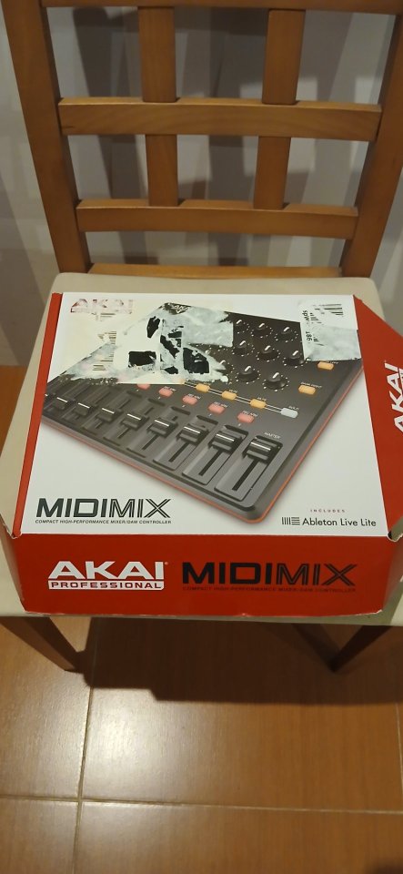 AKAI MIDIMIX