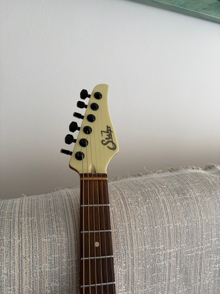 Suhr Modern Govan