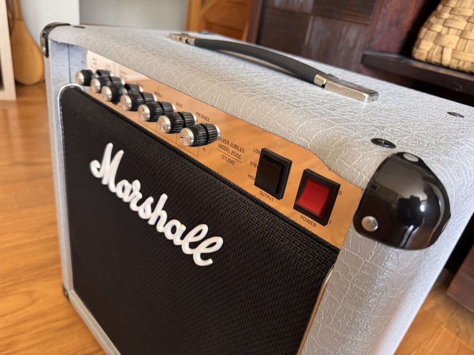 Marshall 2525c mini Silver Jubilee de segunda mano · Foto 4 de 6 · A Coruña · 690 €
