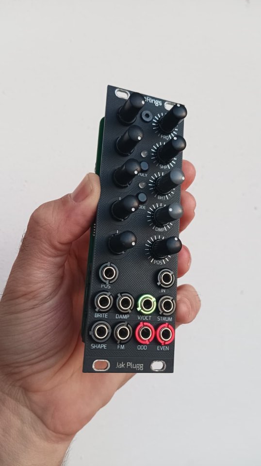 uRings (Mutable Instruments Clone) de segunda mano · Foto 1 de 2 · Barcelona · 140 €