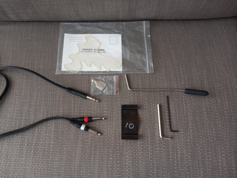 Parker Fly Deluxe, 2011, Tobacco Burst