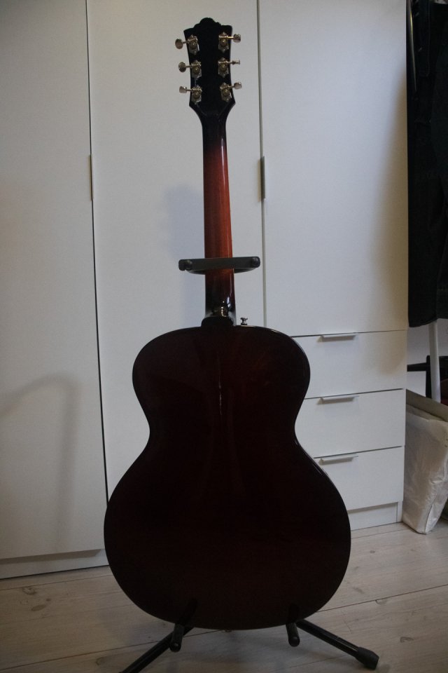 Guild T-50 Slim (Coreana) - como nueva