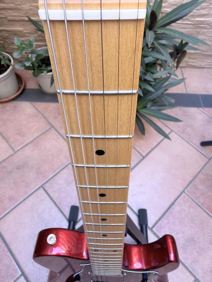 FGN ILIAD J STANDARD Telecaster. Mejoras de segunda mano · Foto 5 de 10 · Sevilla · 750 €