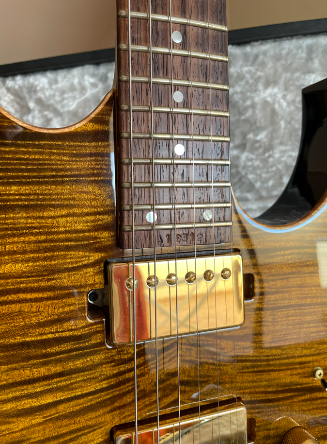 Ibanez JCRG11R-GTE J-Custom, Golden Tiger Eye, Limited Ed. de segunda mano · Foto 2 de 10 · A Coruña · 5000 €