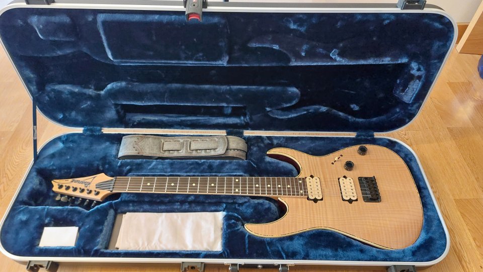IBANEZ RG EW 521 FM