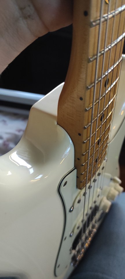 Fender stratocaster Standard  pro 2015 CAMBIOS
