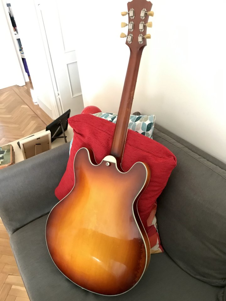 Eastman T64/v Antique Gold Burst x Fender American Vintage 60 Telecaster