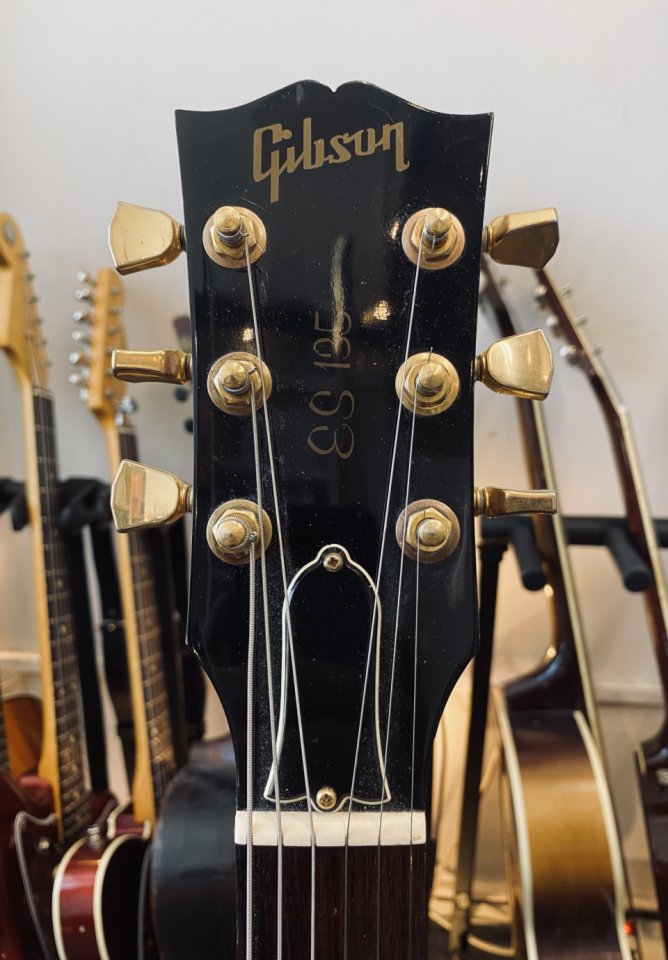 Gibson ES-135 2002 (VIDEO) de segunda mano · Foto 4 de 7 · Madrid · 2200 €