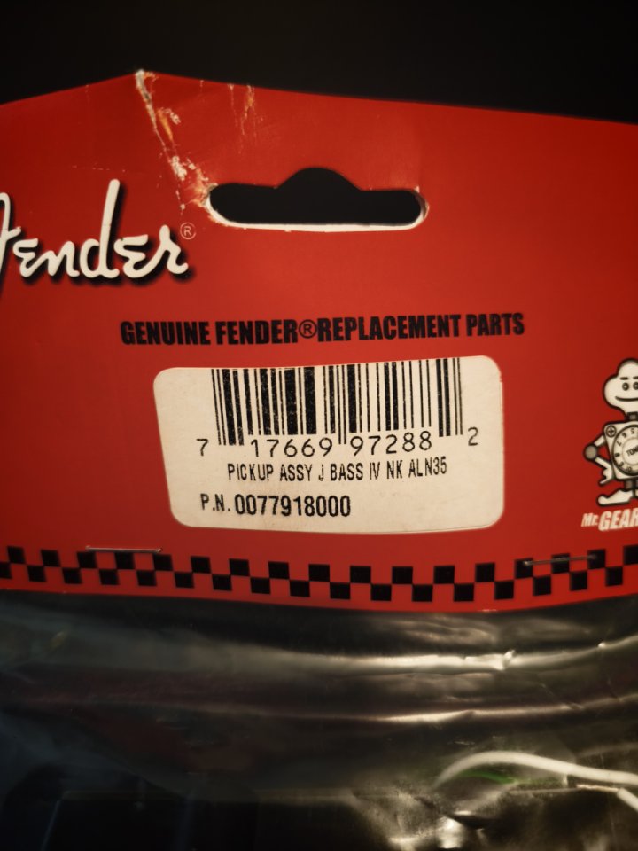 Pastillas Fender para bajo de segunda mano · Foto 2 de 2 · Madrid · 45 €