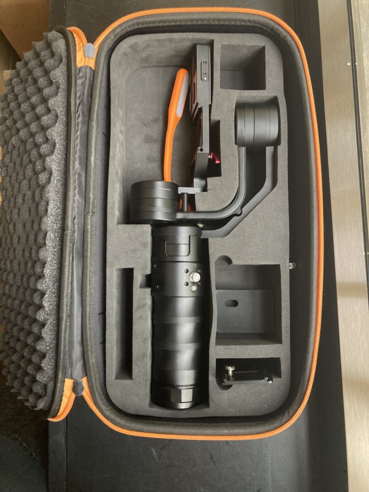MS1 Ultra 3-Axis Gimbal estabilizador de cámara de segunda mano · Foto 1 de 4 · Madrid · 150 €