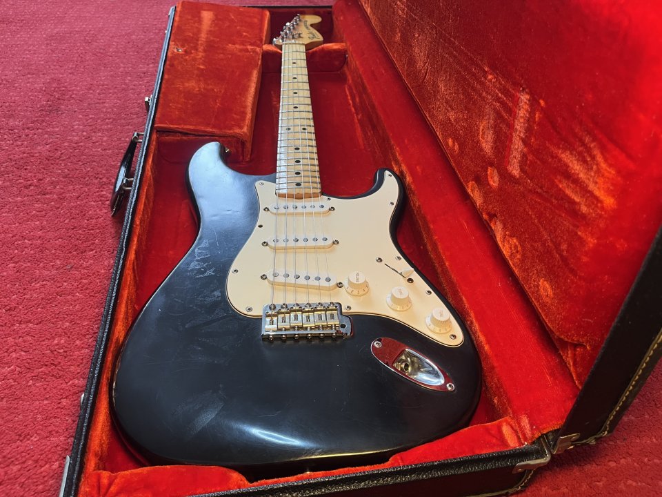 Fender Stratocaster 1979 USA – Lindy Fralin Pickups