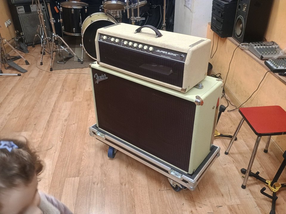 FENDER SUPERSONIC 60 de segunda mano · A Coruña · 1500 €