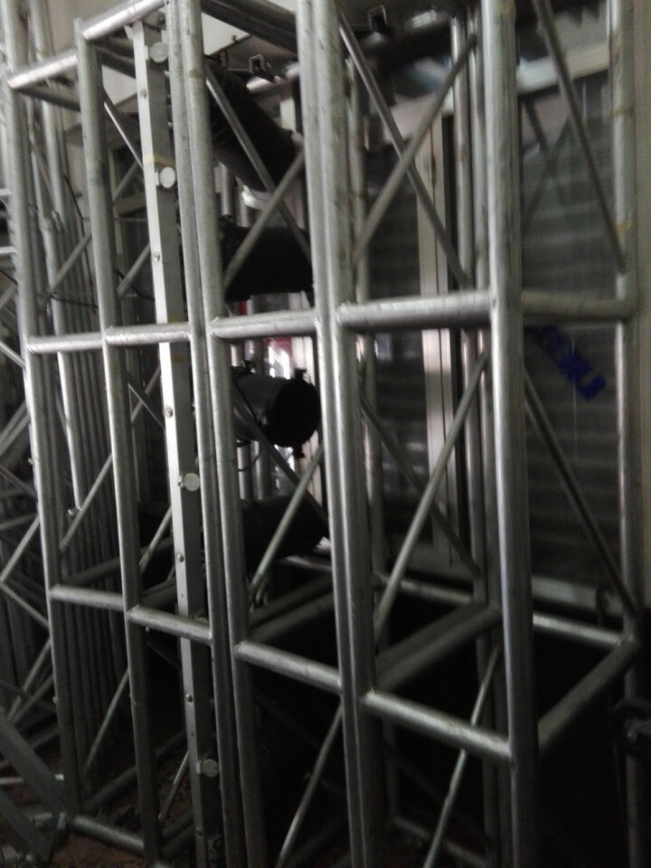 4Truses 2,40x0,60x0,40