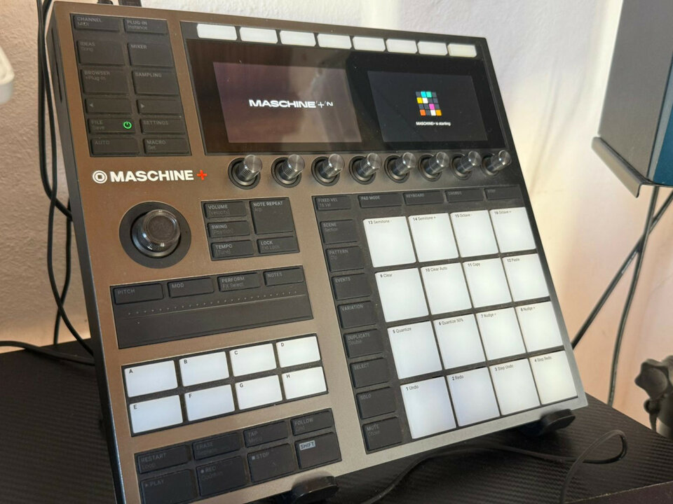 Maschine + Native Instruments