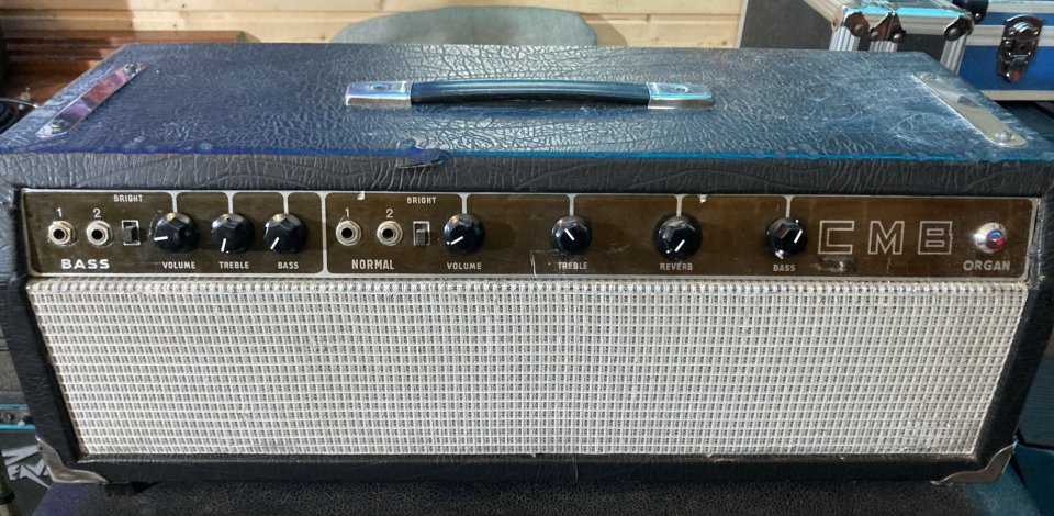 Amplificador y pantalla CMB 100W a válvulas