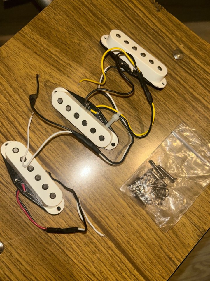 Micrófonos fender stratocaster Player series