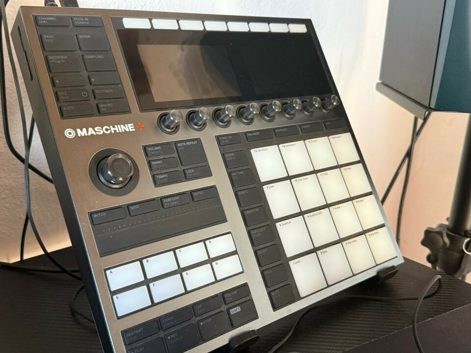 Maschine + Native Instruments