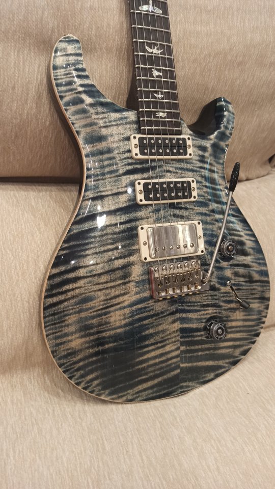 PRS STUDIO de segunda mano · Foto 1 de 7 · Madrid · 4000 €