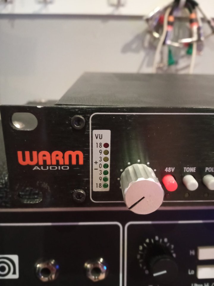 Previo 4 canales Warm Audio WA-412