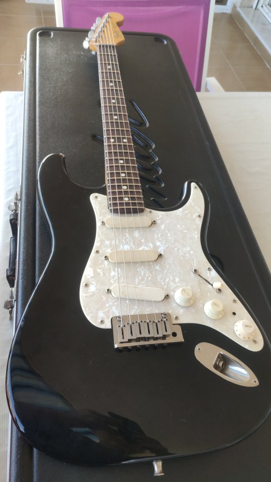 Fender Stratocaster Plus Deluxe de 1989.
