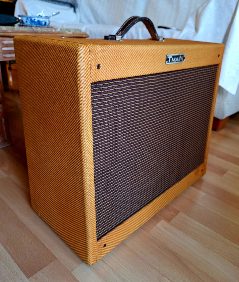 Amplificador combo TMain Harvest 46 boutique (40W, 13,6 kg)