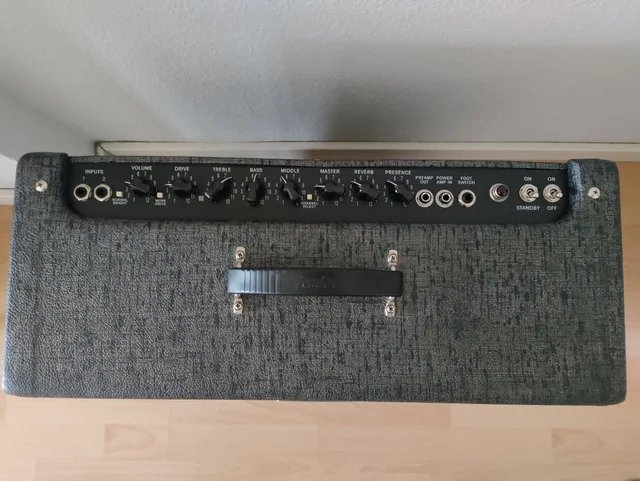 Amplificador Fender Hot Rod George Benson