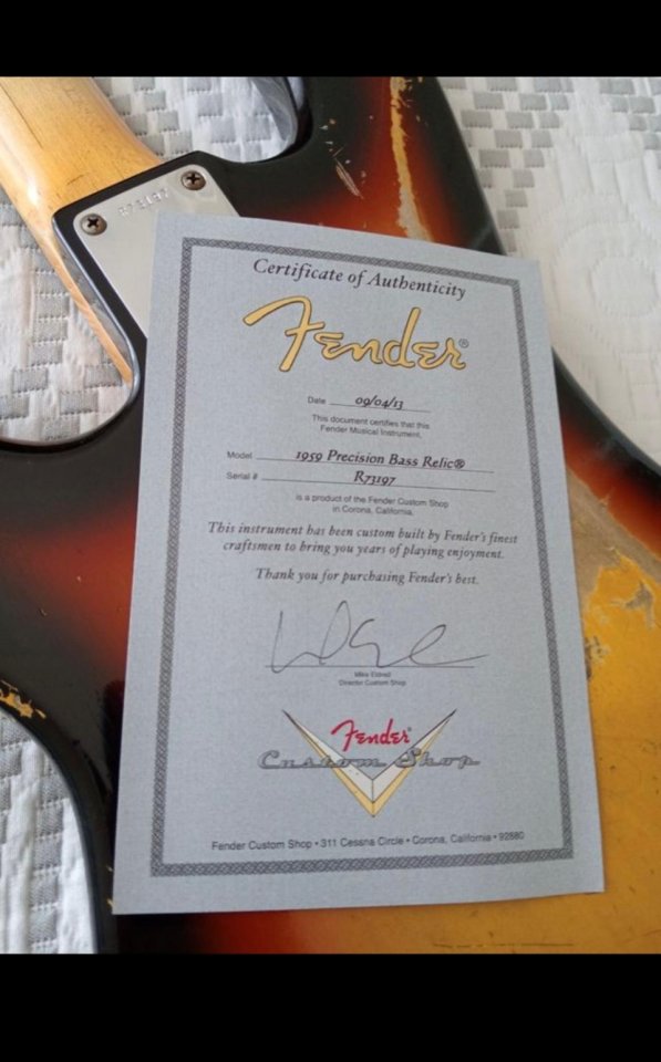 Fender 1959 Precision Bass Relic 2013 - sunburst de segunda mano · Foto 10 de 10 · A Coruña · 3360 €