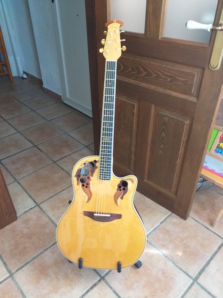 O vendo acustica ovation collectors usa de segunda mano · Foto 2 de 10 · Alicante