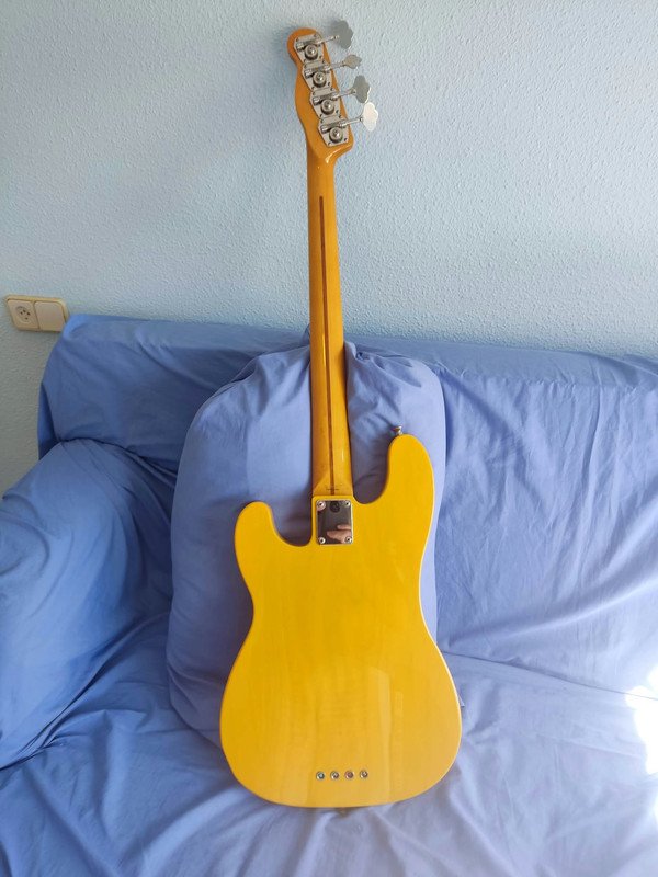 Fender Precision 51 CIJ de segunda mano · Foto 3 de 9 · Alicante · 1300 €