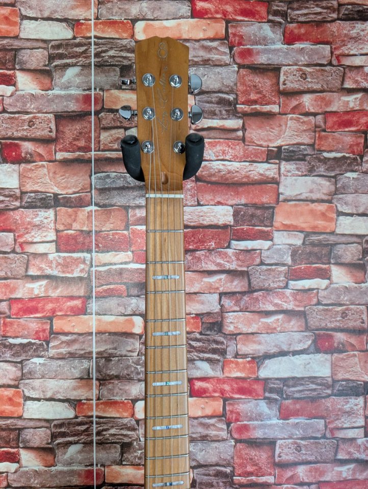 Larry Carlton I5S Sire Guitarra de segunda mano · Foto 4 de 5 · Palencia · 500 €
