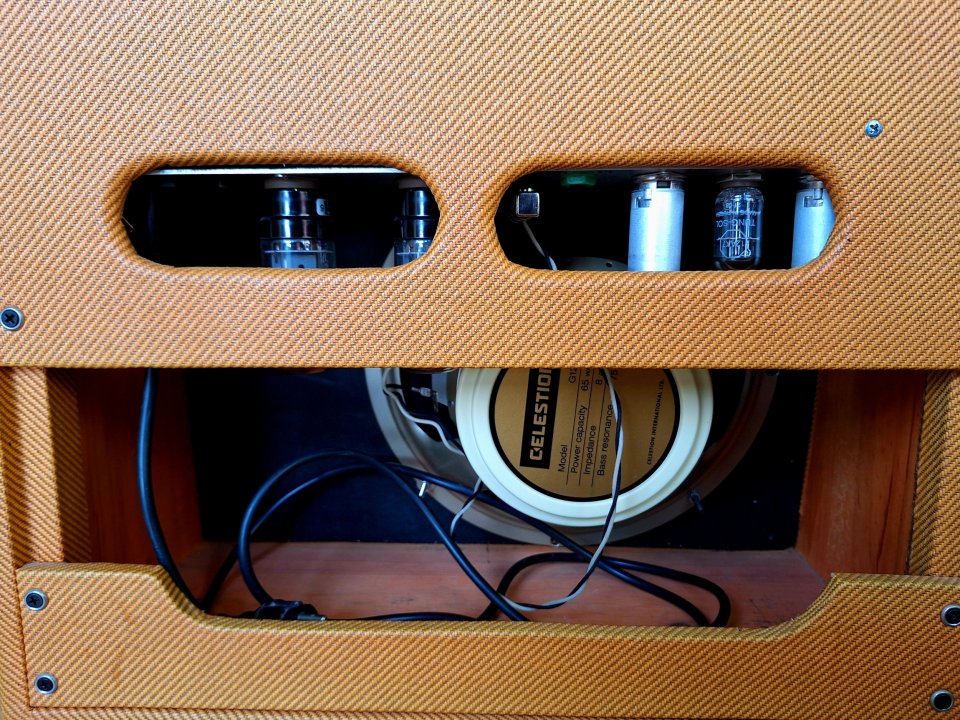 Amplificador combo TMain Harvest 46 boutique (40W, 13,6 kg)