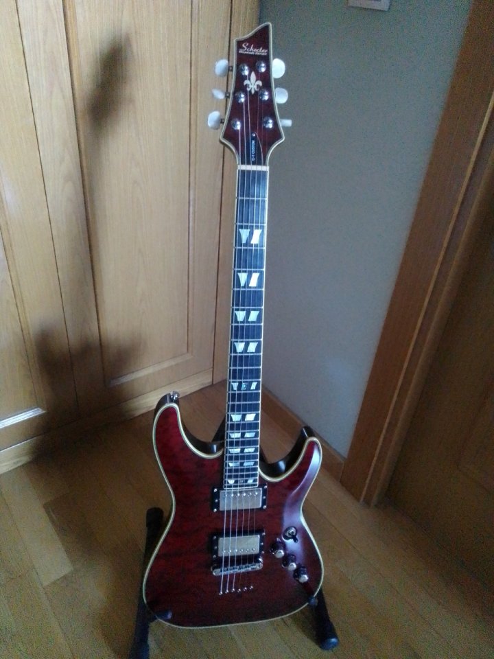 Schecter C-1 Custom