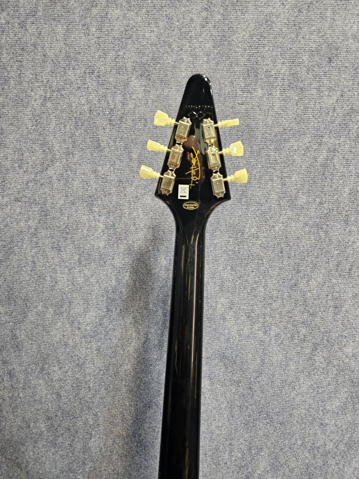 Epiphone Flying V Jimi Hendrix Love Drops de segunda mano · Foto 4 de 7 · Cádiz · 1100 €
