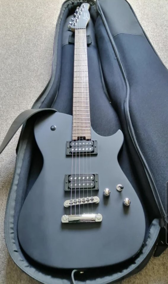 Cort Manson de segunda mano · Foto 10 de 10 · Zaragoza · 390 €