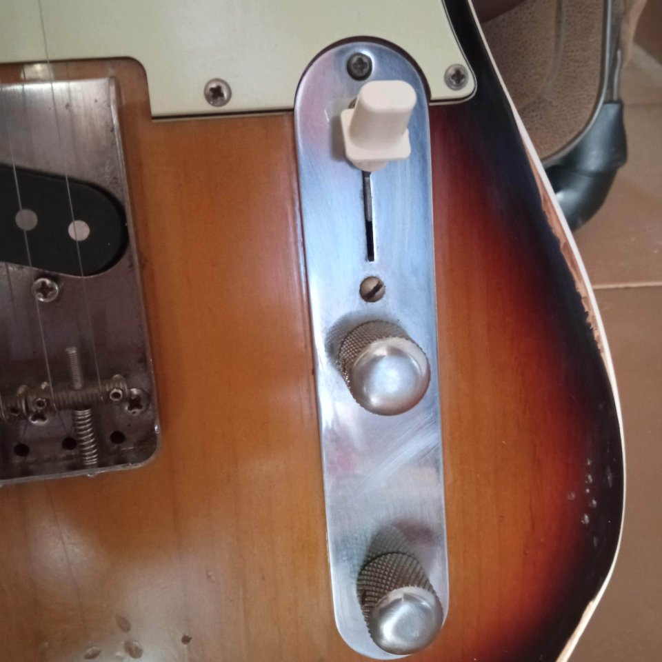 Fender Telecaster MIJ 62 Custom Reedición de segunda mano · Foto 2 de 10 · Albacete · 1200 €
