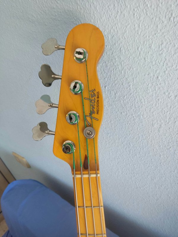 Fender Precision 51 CIJ de segunda mano · Foto 5 de 9 · Alicante · 1300 €