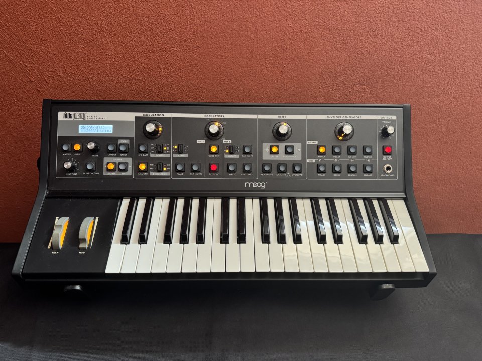 Moog Little Phatty Stage II