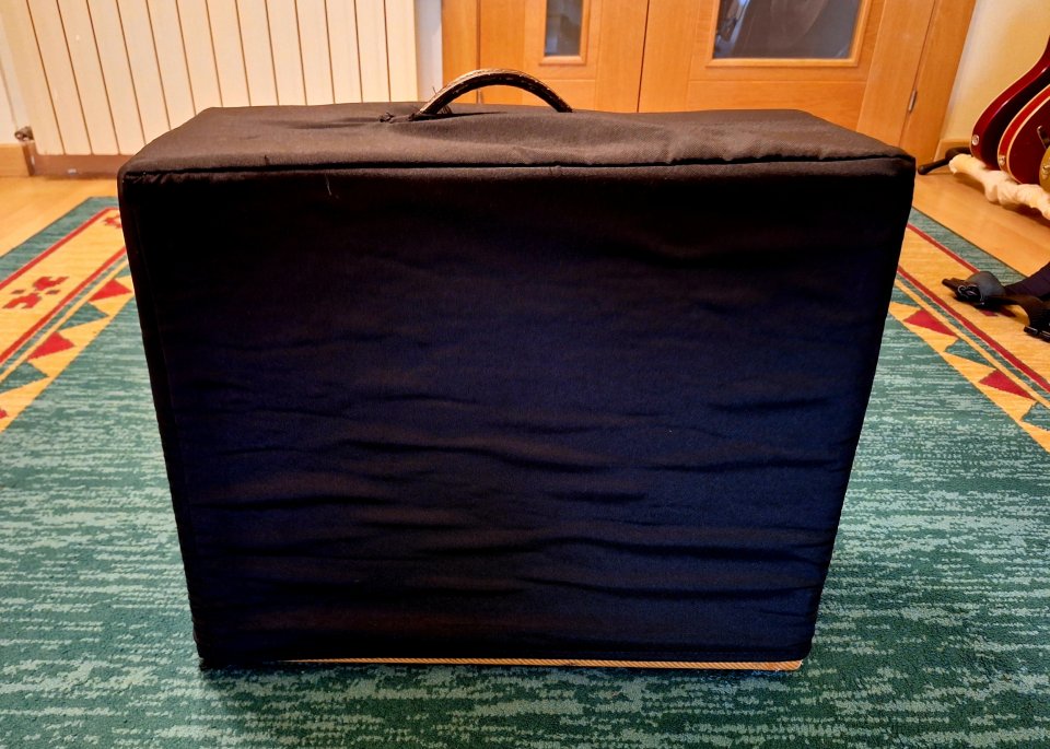 Amplificador combo TMain Harvest 46 boutique (40W, 13,6 kg)