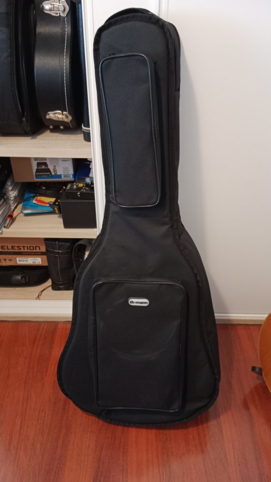 Guitarra Electroacústica Takamine EG523SC Zurda de segunda mano · Foto 6 de 10 · Huelva · 250 €