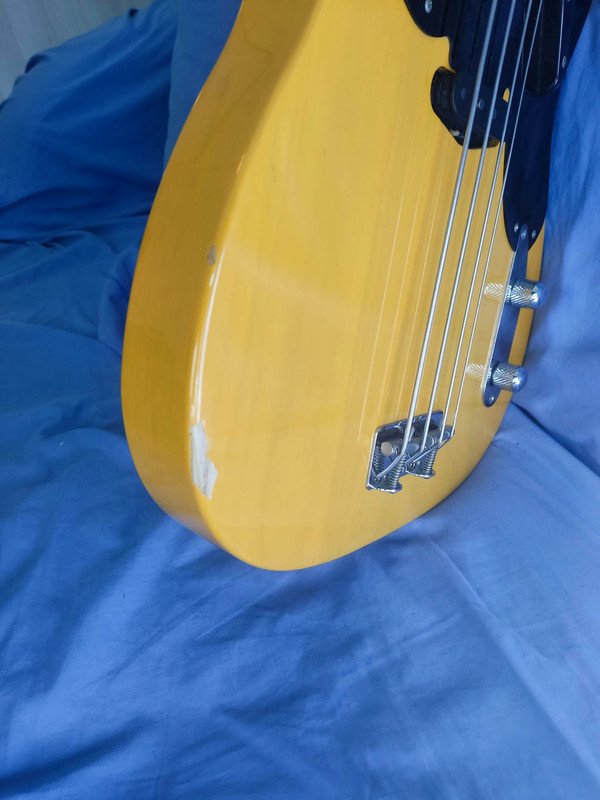 Fender Precision 51 CIJ de segunda mano · Foto 7 de 9 · Alicante · 1300 €
