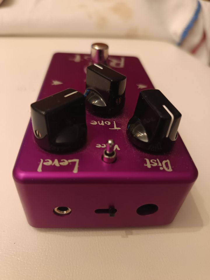 Vendo SUHR RIOT pedal boutique de Distorsión de segunda mano · Foto 3 de 7 · Madrid · 200 €