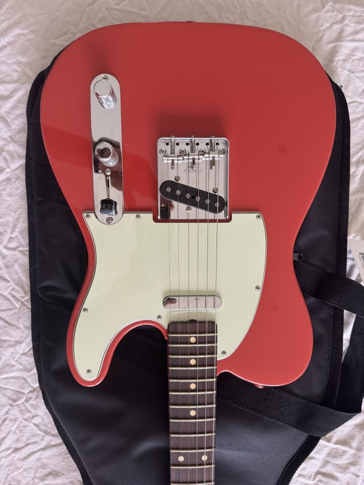 Fender Telecaster vintera II 60 de segunda mano · Foto 2 de 6 · Cantabria · 890 €