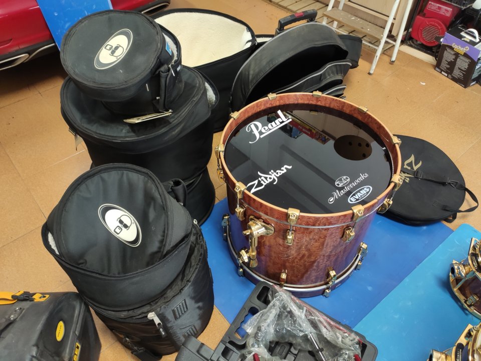 Pearl MasterWorks Bubinga 24 k de segunda mano · Foto 7 de 9 · Girona · 5000 €