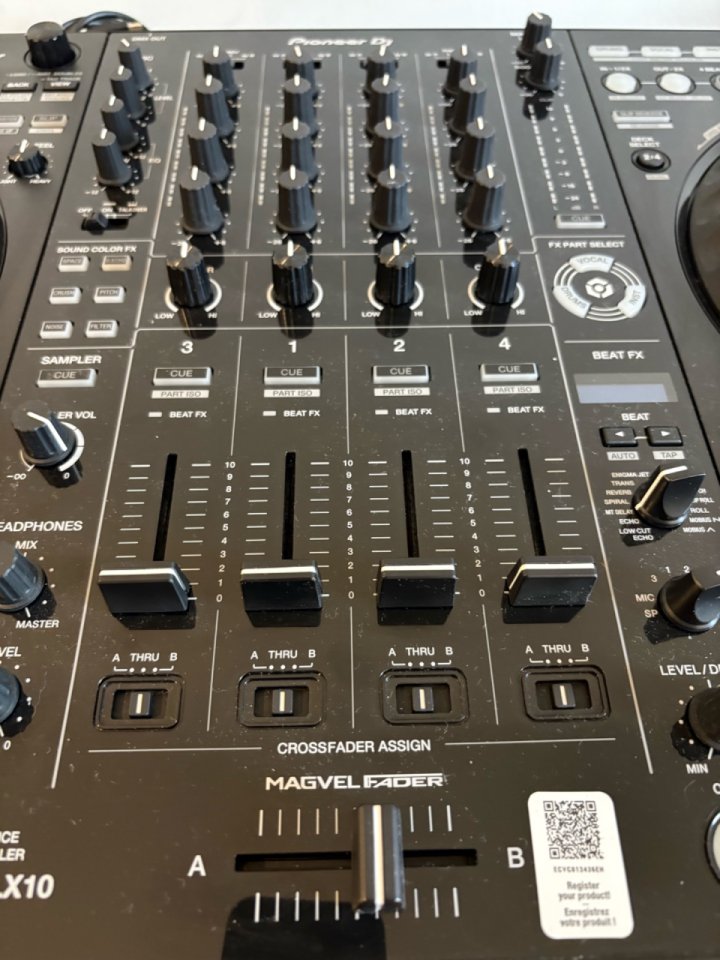 DDJ FLX10 NUEVA de segunda mano · Foto 2 de 5 · Barcelona · 1250 €