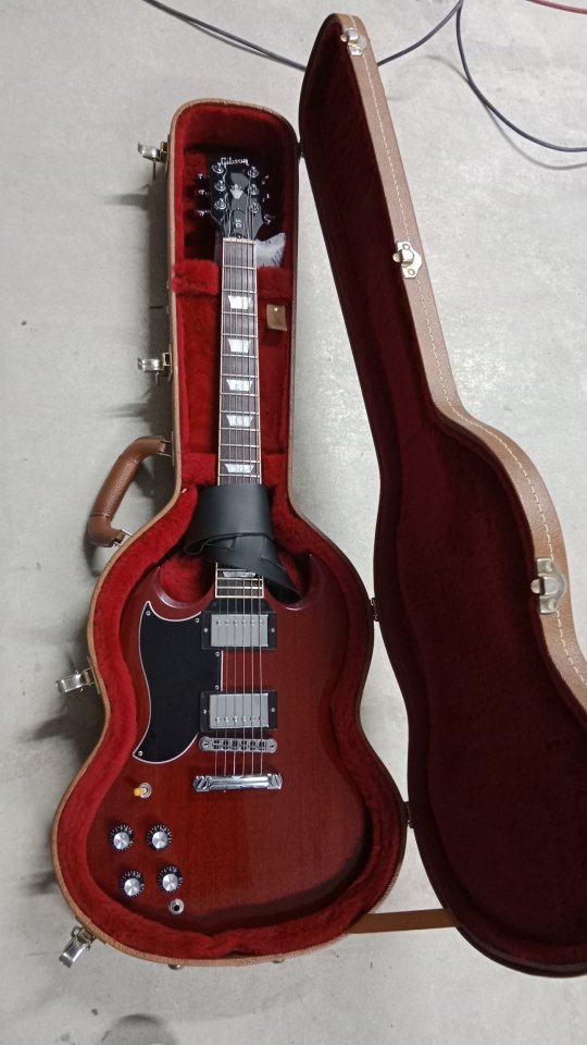Guitarra eléctrica Gibson SG standard de 2017 zurda de segunda mano · Foto 6 de 6 · Huelva · 1350 €