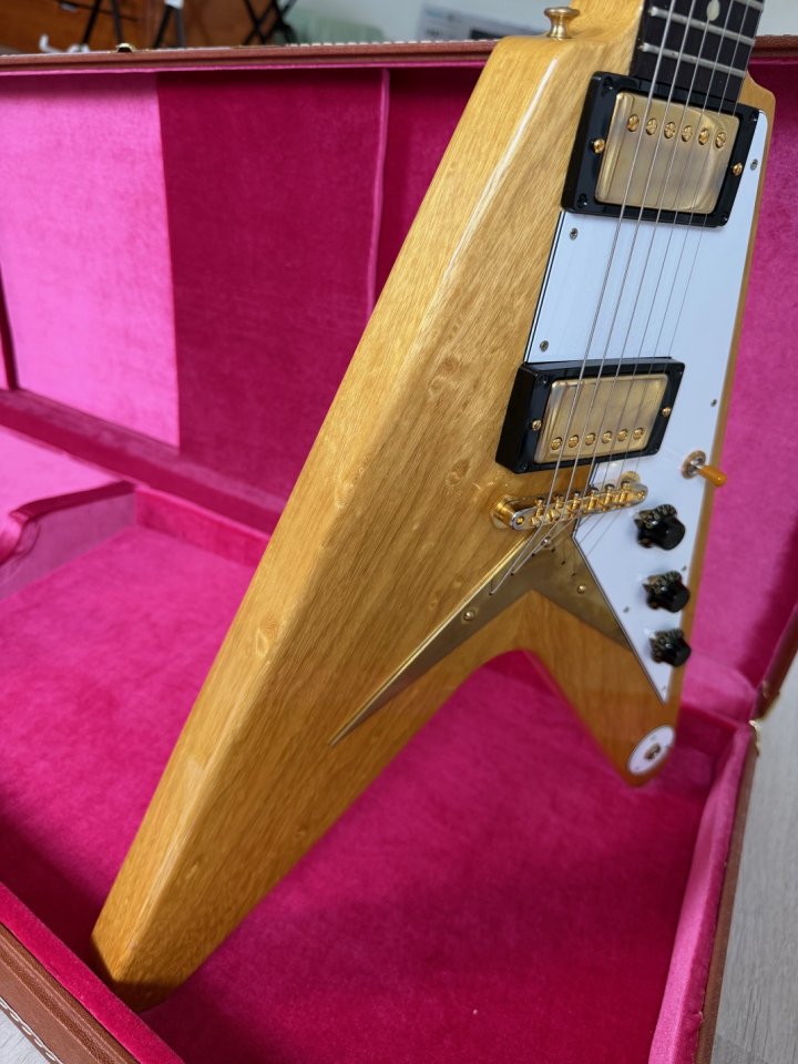 Gibson Flying V Korina '58 Reissue 2024 - Birdseye (Cambio) de segunda mano · Foto 4 de 9 · Madrid · 6500 €
