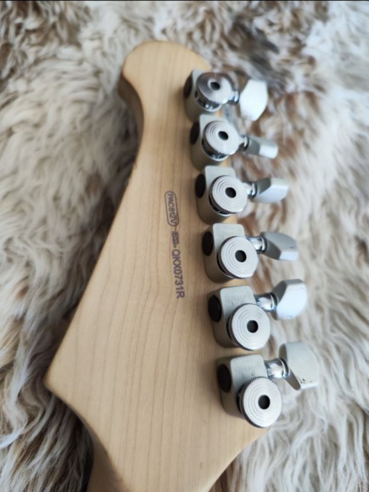 Yamaha Pacífica 812v VegaTrem Urge